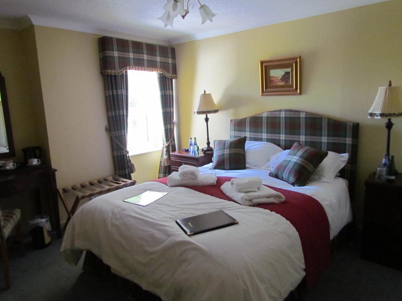 Altnaharra Hotel Lairg Exterior foto